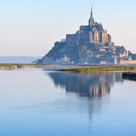 Le St-Laurent - Magnifique Triplex - Calme Caen Esterno foto